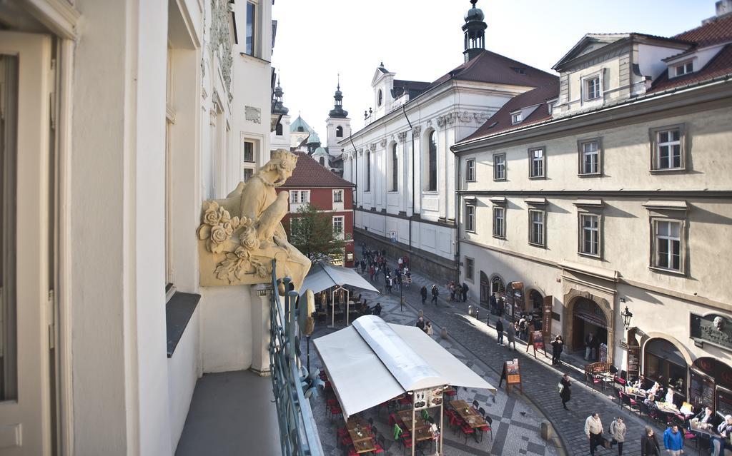 Charles IV Apartments Praga Exterior foto